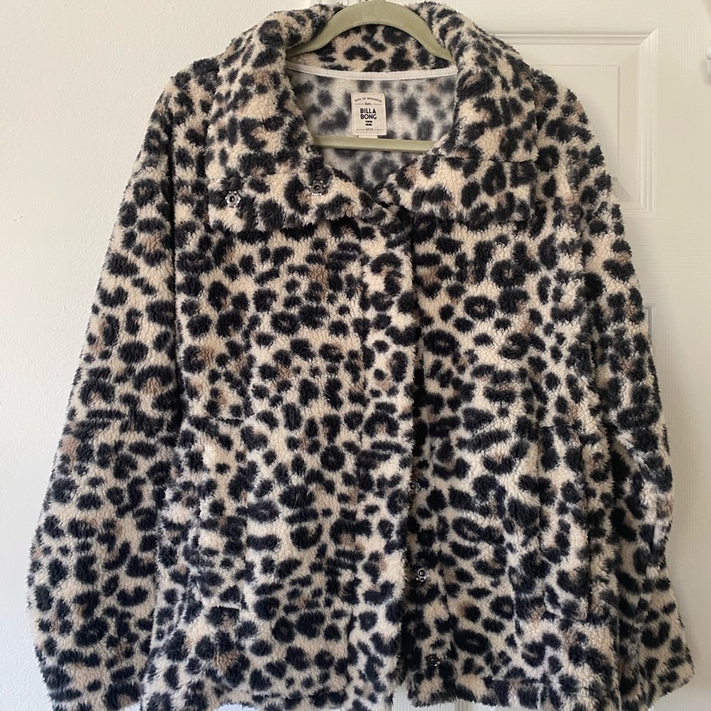 Billabong cheetah print jacket